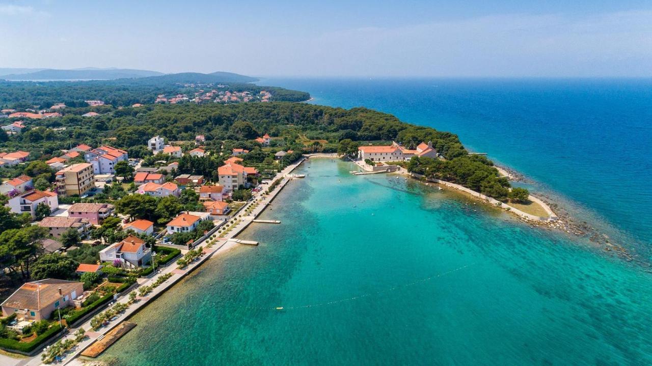 Апартаменти Beautiful Island House Уґлян Екстер'єр фото